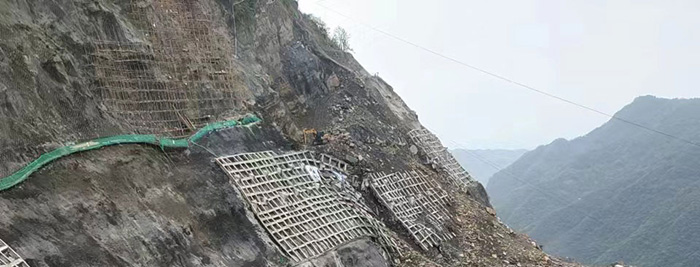 工程爆破对边坡影响